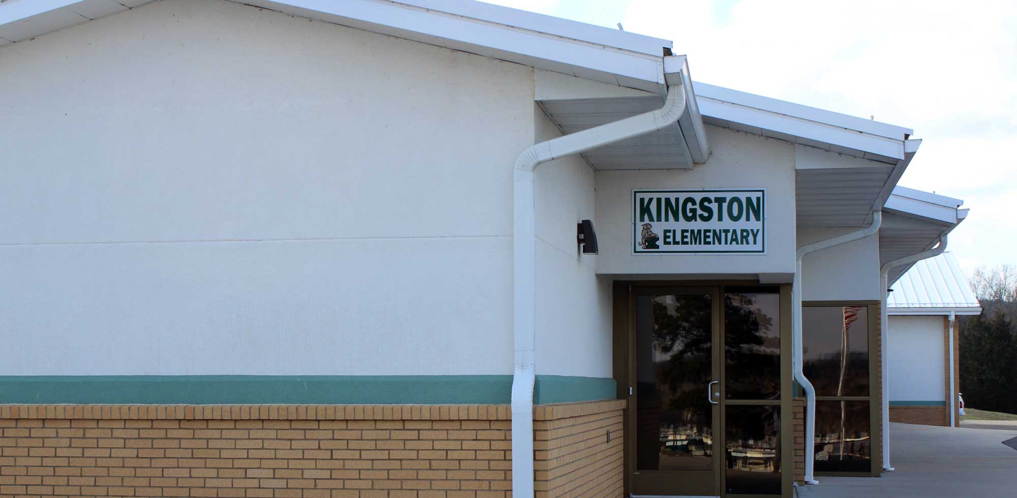 elementary school building - Kingston K-14